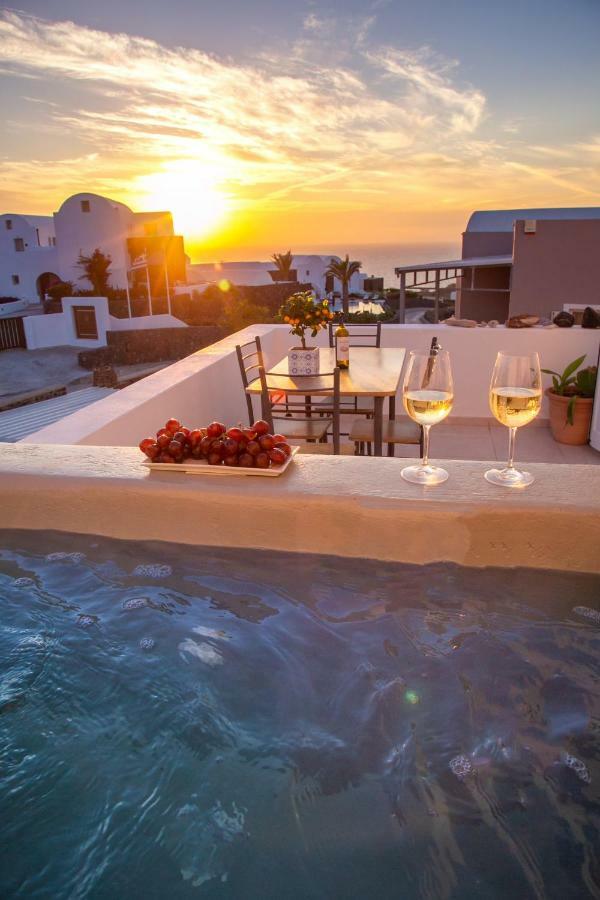 Apanomeria Boutique Residence Oia  Bagian luar foto